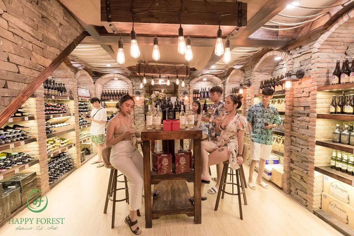 Kh&aacute;m ph&aacute; Happy Forest - Nh&agrave; h&agrave;ng hải sản Hải An nức tiếng Vũng T&agrave;u 7
