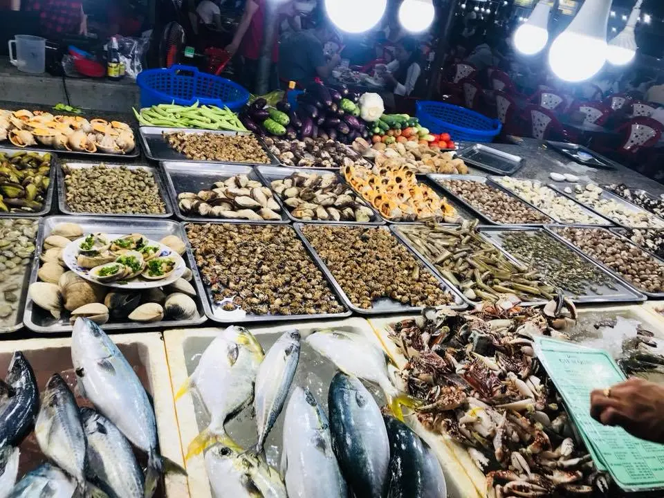 Lạc lối v&agrave;o chợ đ&ecirc;m Vũng T&agrave;u v&agrave; bạn sẽ biết cảm gi&aacute;c u m&ecirc; kh&ocirc;ng lối tho&aacute;t l&agrave; như thế n&agrave;o 2