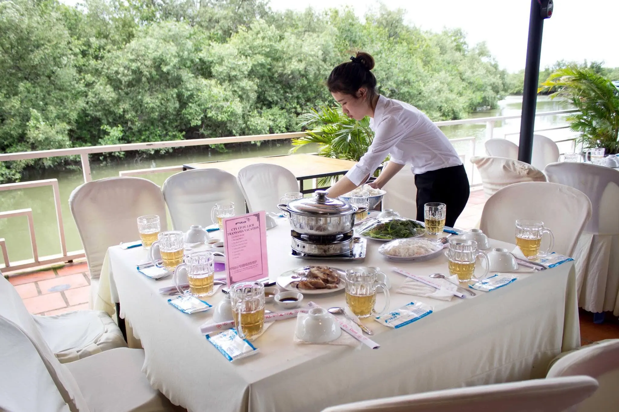 Lạc về miền qu&ecirc; s&ocirc;ng nước tại nh&agrave; h&agrave;ng S&ocirc;ng Rạch H&agrave;o 7