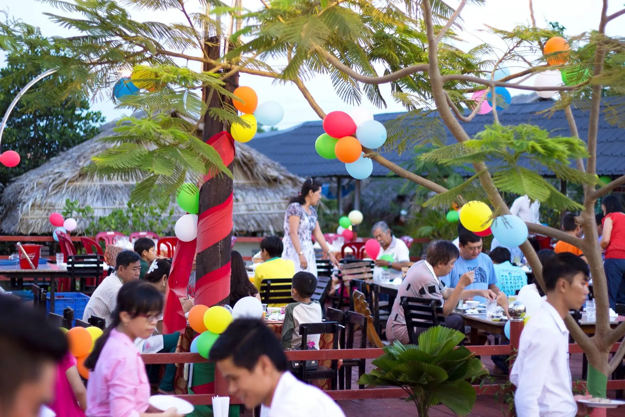 Lạc về miền qu&ecirc; s&ocirc;ng nước tại nh&agrave; h&agrave;ng S&ocirc;ng Rạch H&agrave;o 10