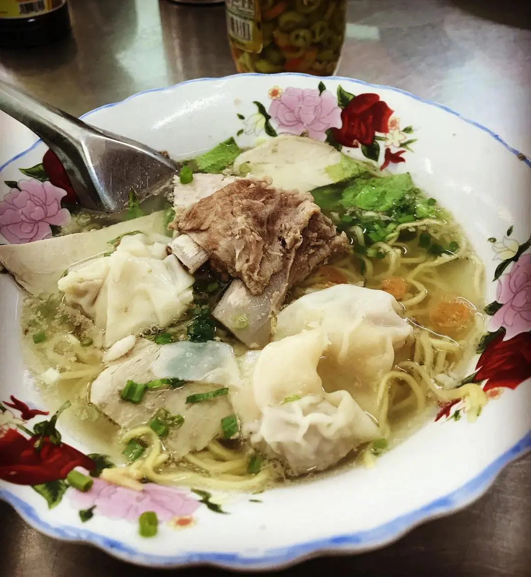 M&uacute;a m&igrave; của Haidilao mắc qu&aacute; th&igrave; m&igrave;nh gh&eacute; qua ăn m&igrave; Thảy Vũng T&agrave;u ngon bổ rẻ đi n&egrave;! 5