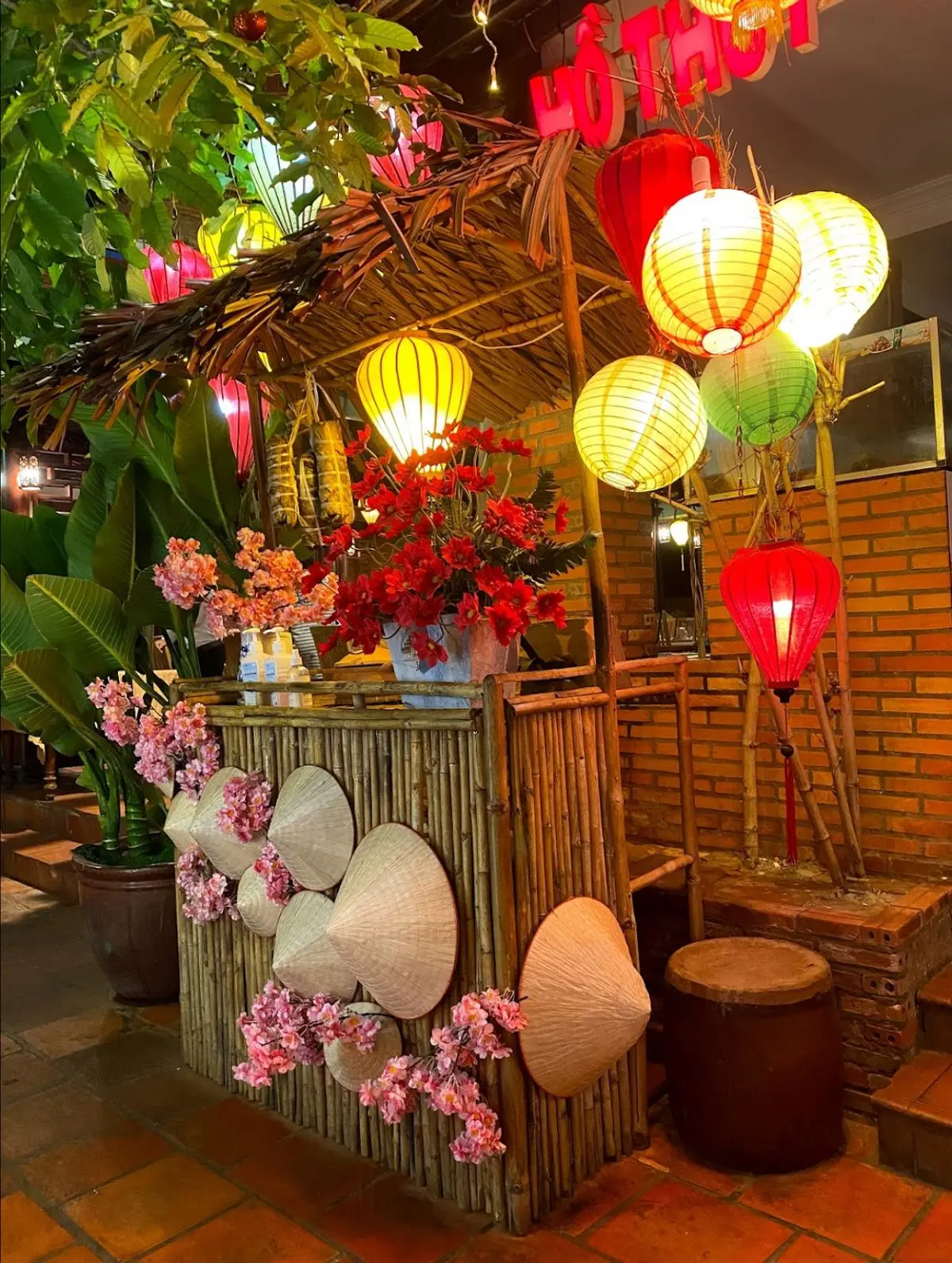 Nh&agrave; h&agrave;ng Qu&aacute;n Tre Vũng T&agrave;u &ndash; Lạc v&agrave;o chốn cung đ&igrave;nh Huế tại th&agrave;nh phố Vũng T&agrave;u 7