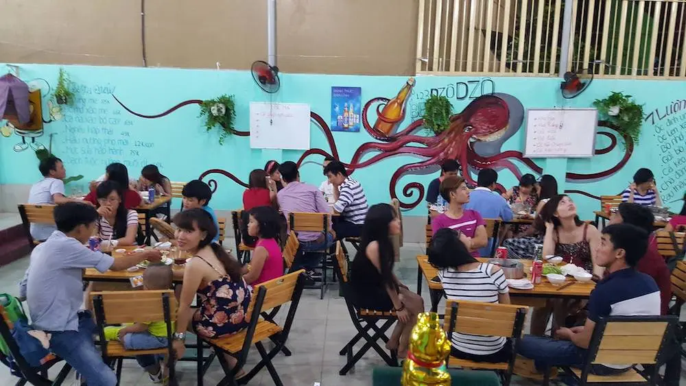 Qu&aacute;n ăn hải sản 7 Lượm kh&ocirc;ng gian si&ecirc;u to khổng lồ ngay trung t&acirc;m Vũng T&agrave;u 3