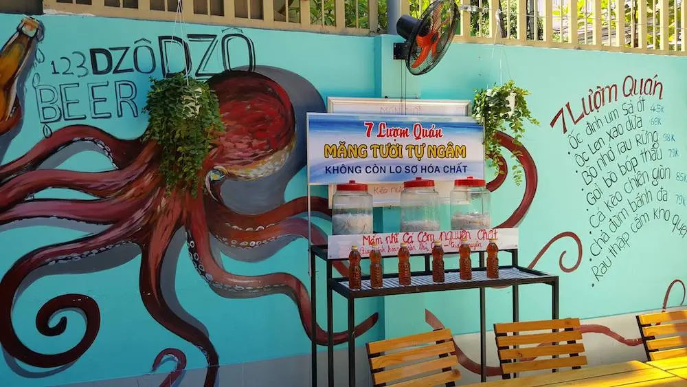Qu&aacute;n ăn hải sản 7 Lượm kh&ocirc;ng gian si&ecirc;u to khổng lồ ngay trung t&acirc;m Vũng T&agrave;u 4
