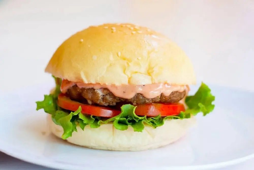 Rodstarz FastFood Vũng T&agrave;u &ndash; Cửa h&agrave;ng thức ăn nhanh mang hương vị truyền thống 4