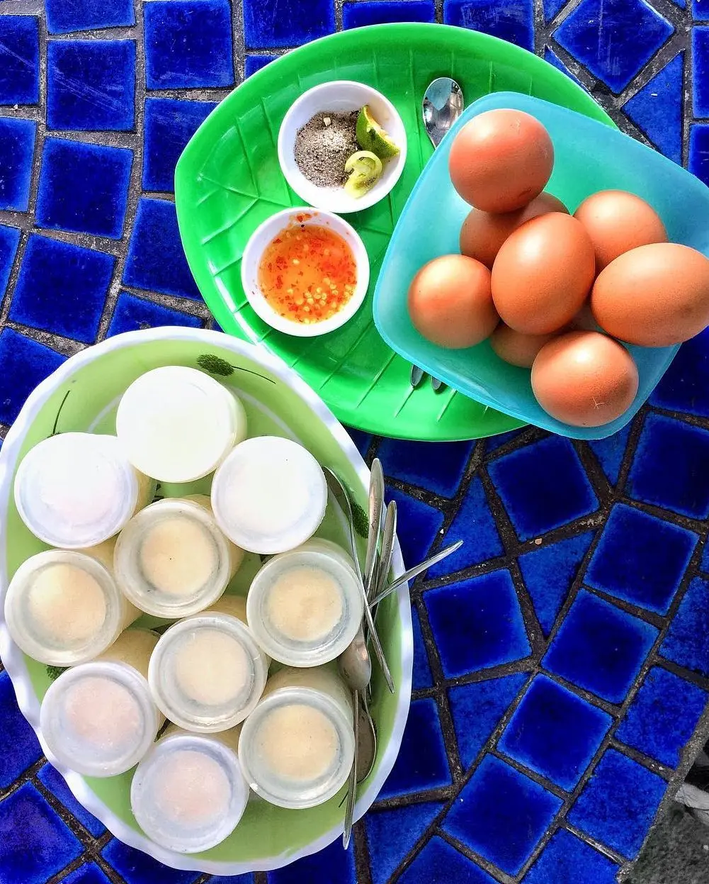 Theo ch&acirc;n người bản địa kh&aacute;m ph&aacute; top 5 qu&aacute;n ăn vặt ngon Vũng T&agrave;u 2