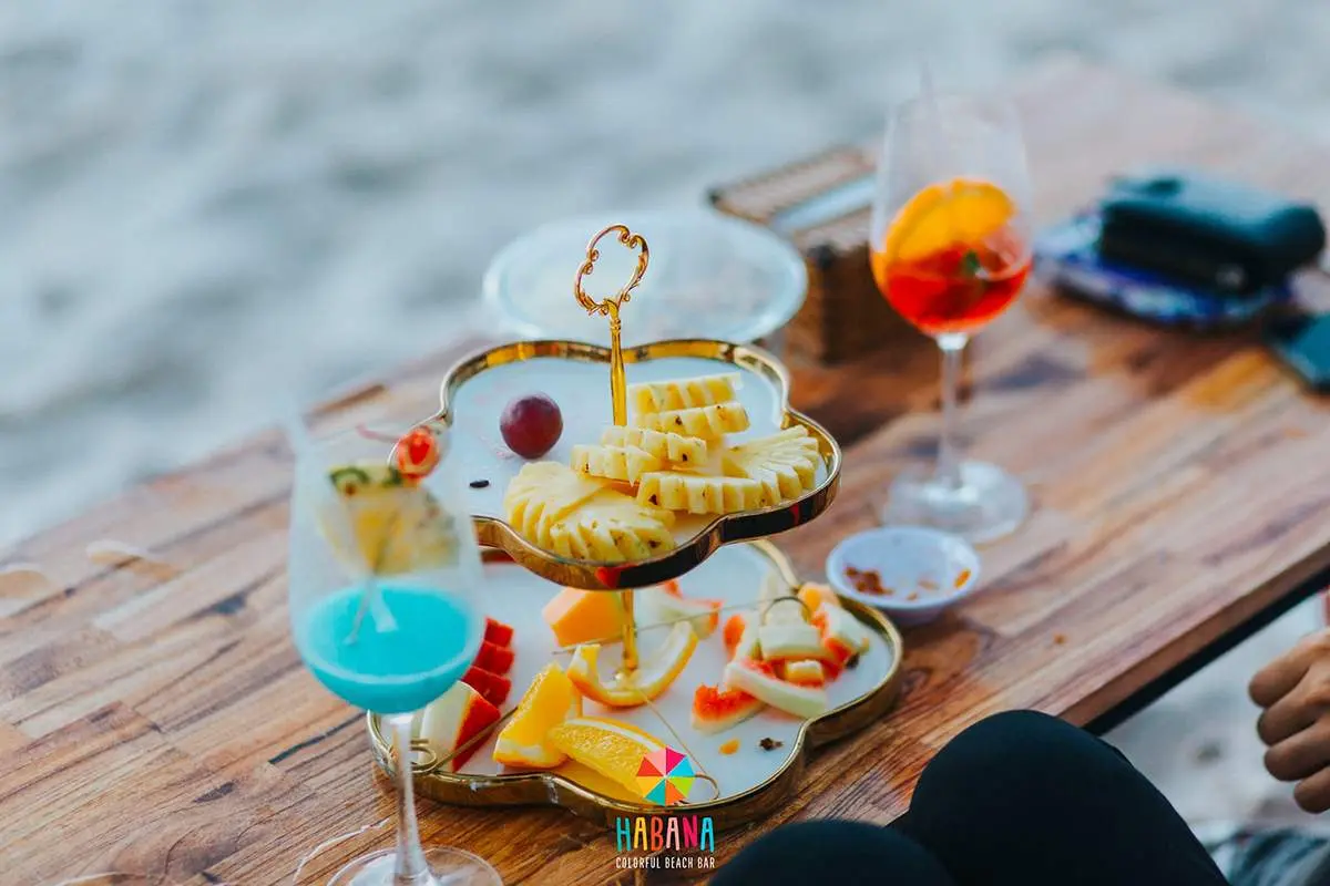 Thi&ecirc;n đường giải nhiệt Habana - Colorful Beach Beer Vũng T&agrave;u 5