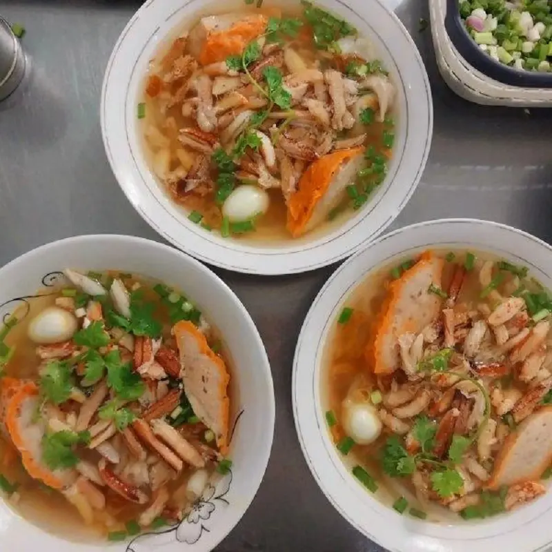 Top 10 quán bánh canh ghẹ Vũng Tàu bình dân và đông khách 9