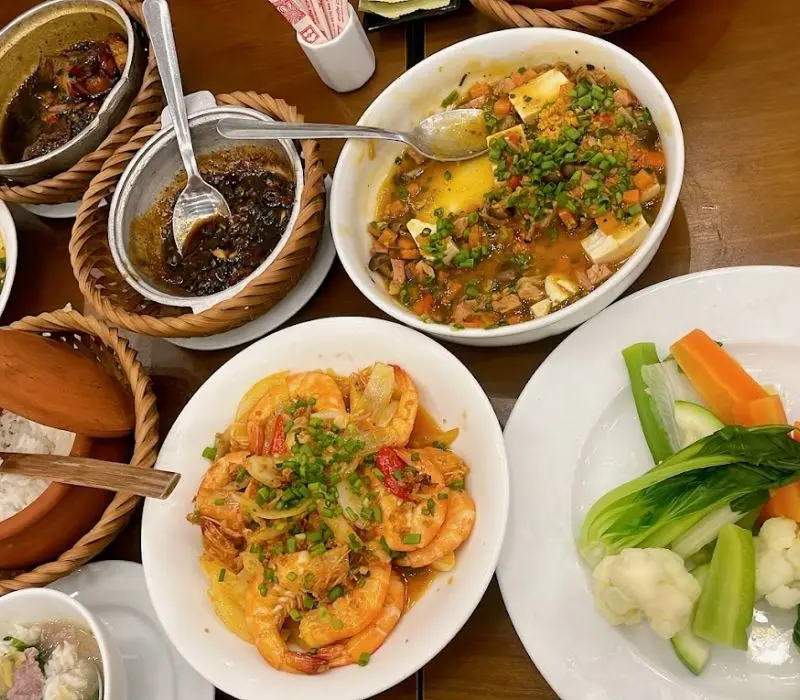 Top 12 qu&aacute;n cơm ni&ecirc;u Vũng T&agrave;u được người d&acirc;n địa phương y&ecirc;u th&iacute;ch 6