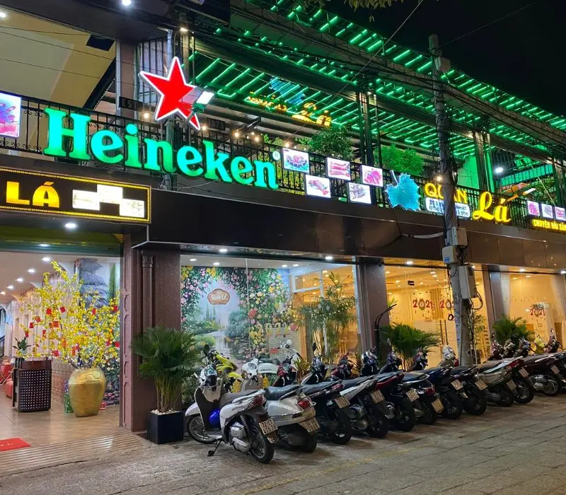 Review Quán Lá Vũng Tàu đủ món hải sản tươi sống từ biển