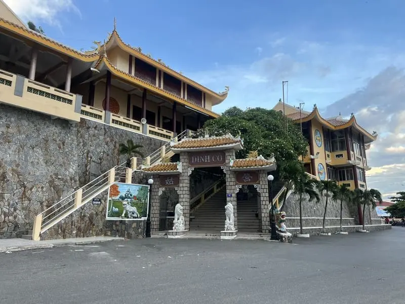 Du lịch Long Hải kh&aacute;m ph&aacute; thế giới thi&ecirc;n nhi&ecirc;n trong l&agrave;nh 5