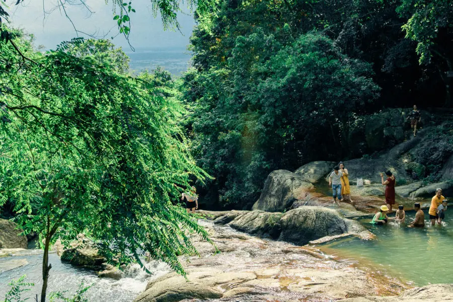 M&ugrave;a thu Vũng T&agrave;u đang về y&ecirc;n b&igrave;nh tr&ecirc;n từng con phố nhỏ 5