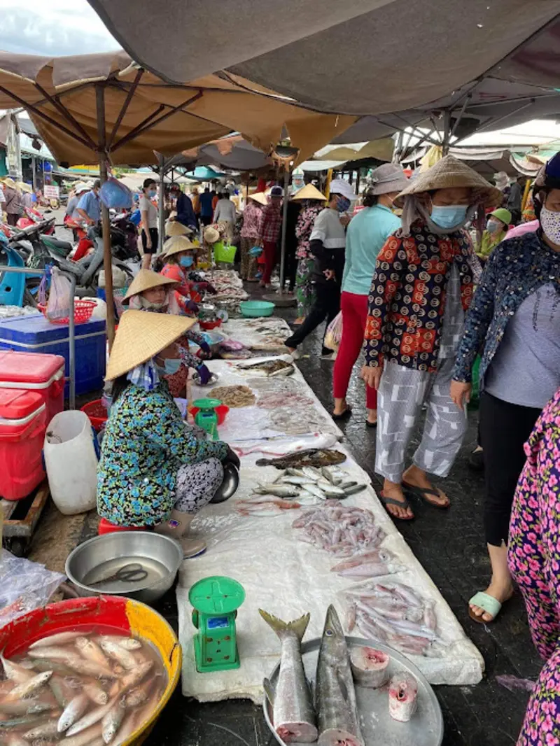 Về chợ Phước Hải thưởng thức hải sản tươi ngon 3