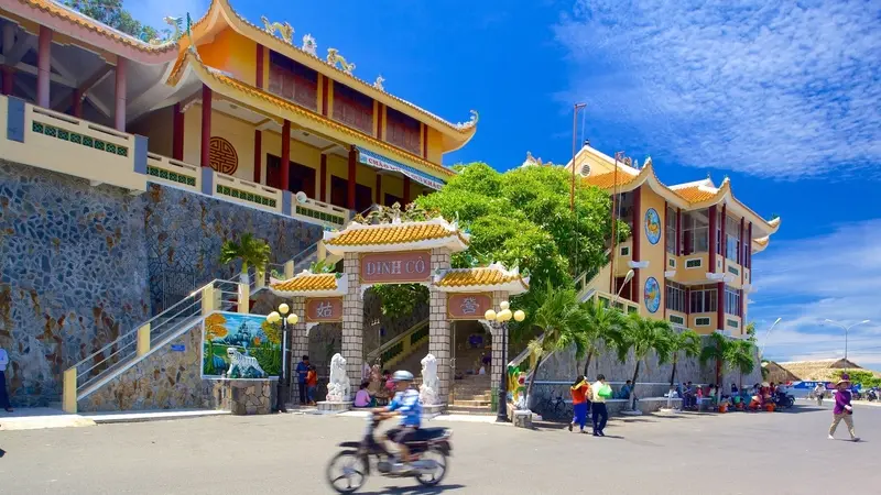 Về chợ Phước Hải thưởng thức hải sản tươi ngon 9