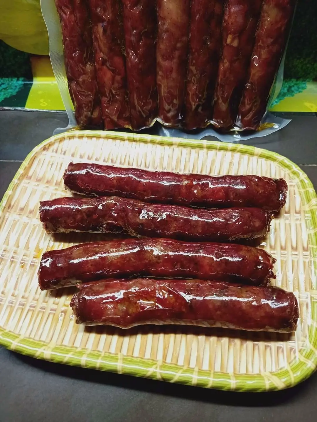 Lạp xưởng Y&ecirc;n B&aacute;i - Một trong TOP6 m&oacute;n ăn ngon nhất v&ugrave;ng cao 6