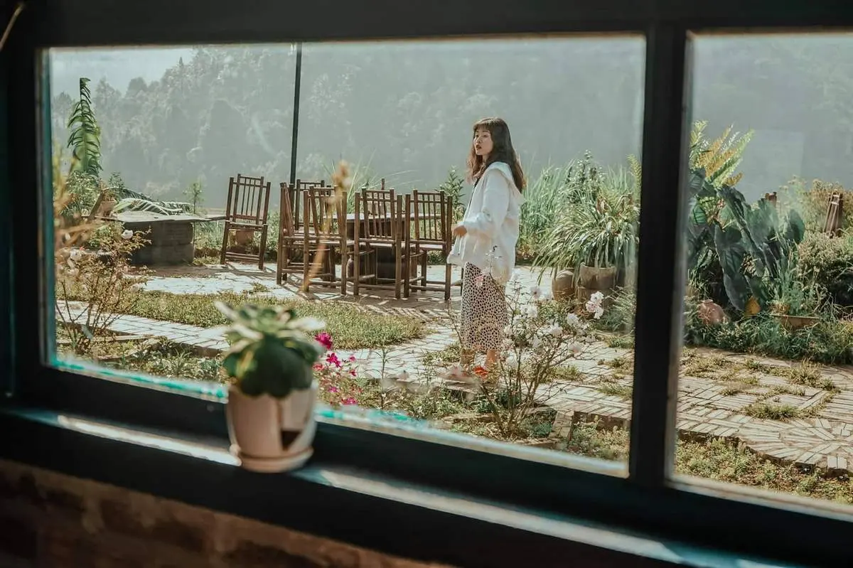 Review Mù Cang Chải với những sắc thái vui nhộn, tươi tắn cùng hội bạn thân 12