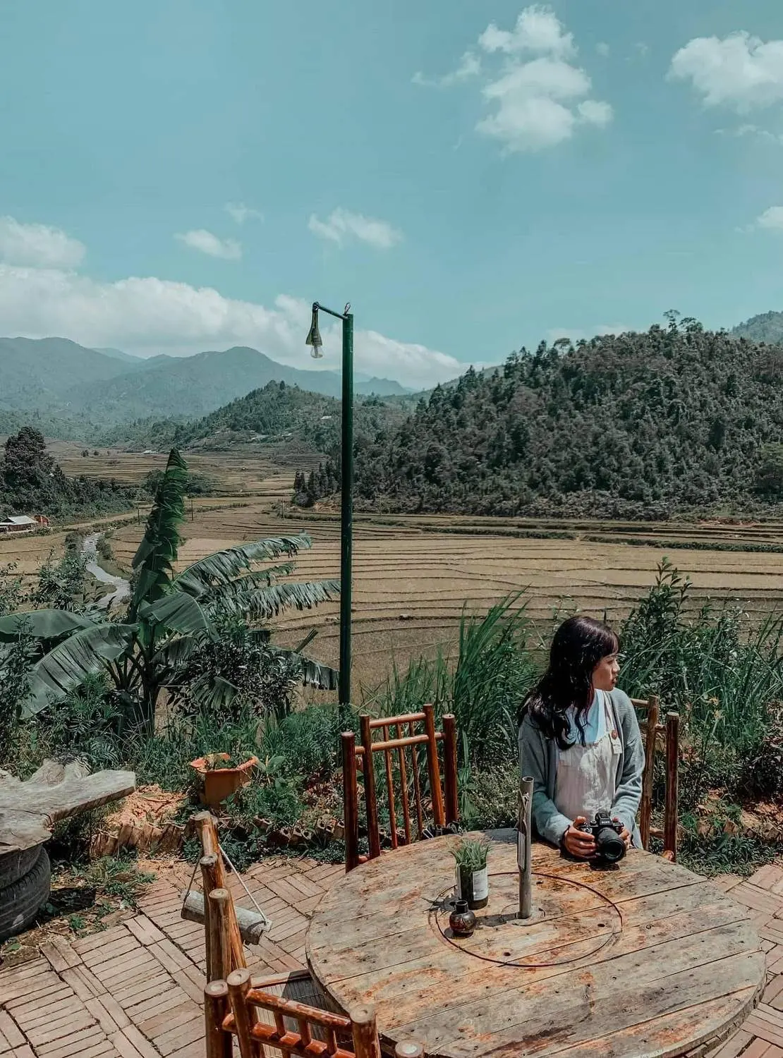 Review Mù Cang Chải với những sắc thái vui nhộn, tươi tắn cùng hội bạn thân 11
