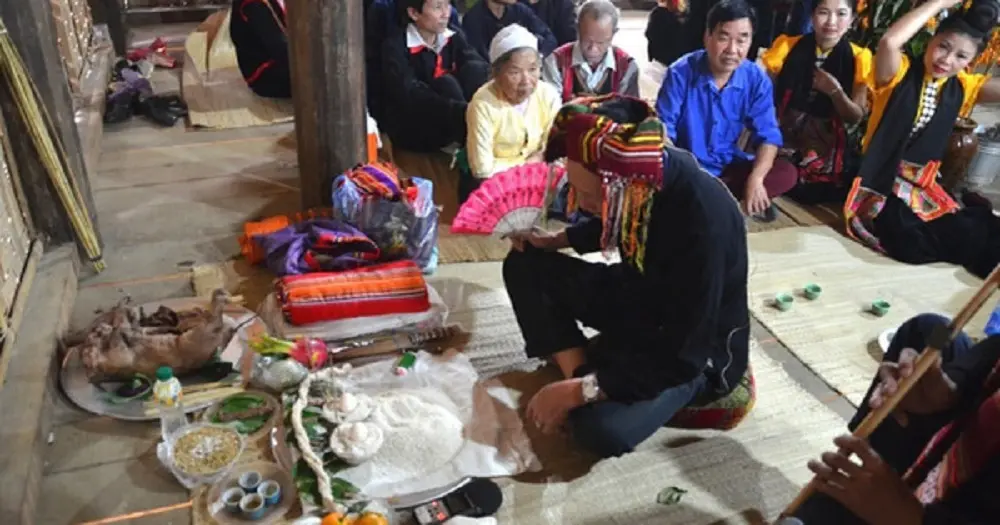 T&igrave;m hiểu n&eacute;t độc đ&aacute;o của Lễ hội X&ecirc;n Lẩu N&oacute; của người Th&aacute;i đen 6
