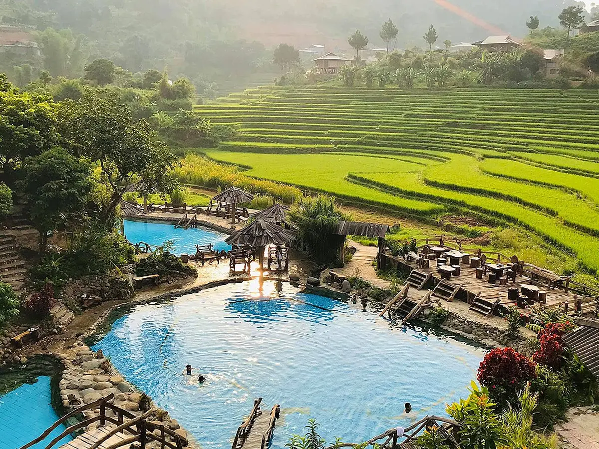 Kinh nghiệm đi suối nước n&oacute;ng Trạm Tấu những ng&agrave;y đầu đ&ocirc;ng 4