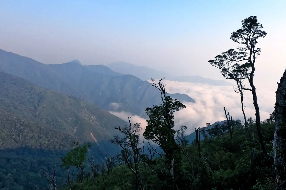 Lịch tr&igrave;nh trekking T&agrave; X&ugrave;a 3N2Đ - 72 giờ leo n&uacute;i săn m&acirc;y 12